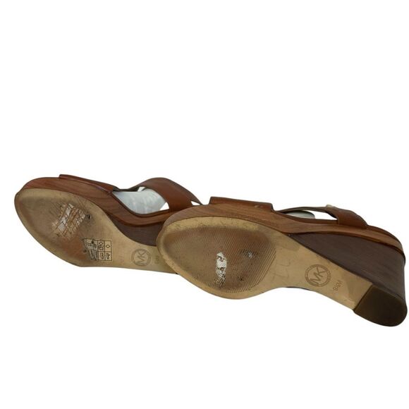 Michael Kors Brown leather Wood Wedges - Picture 5 of 11